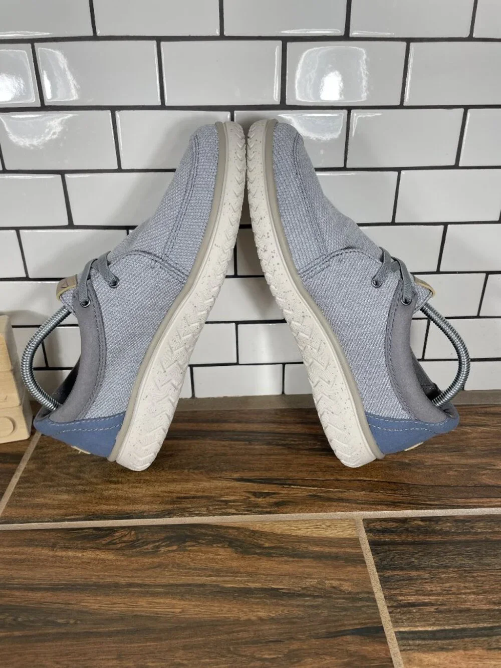 Clarks RelaxLite Lace Shoes Mens Size 10.5 Light Gray Casual Slip On Loafer